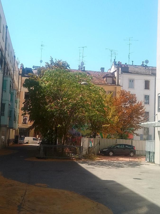 Charming Flat Center And Near The Lake Genebra Exterior foto